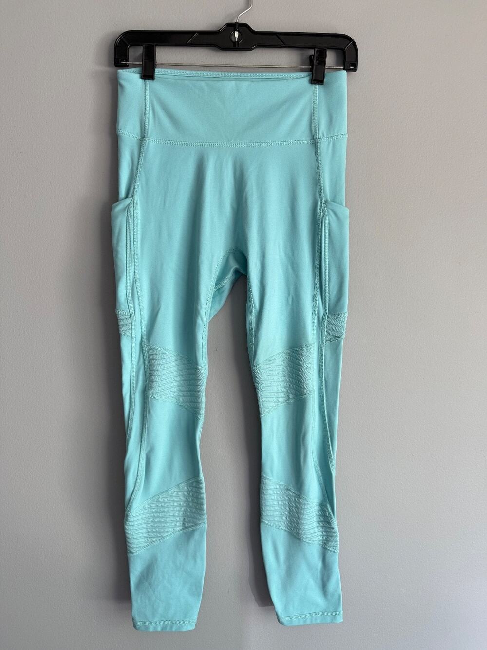 Fabletics Women High-Waist Moto Motion365 7/8 Leggings M Mint NWT $84.95